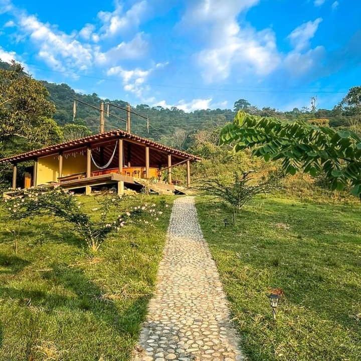 La Perla Negra - Black Pearl Eco Hostel سان رافائيل المظهر الخارجي الصورة