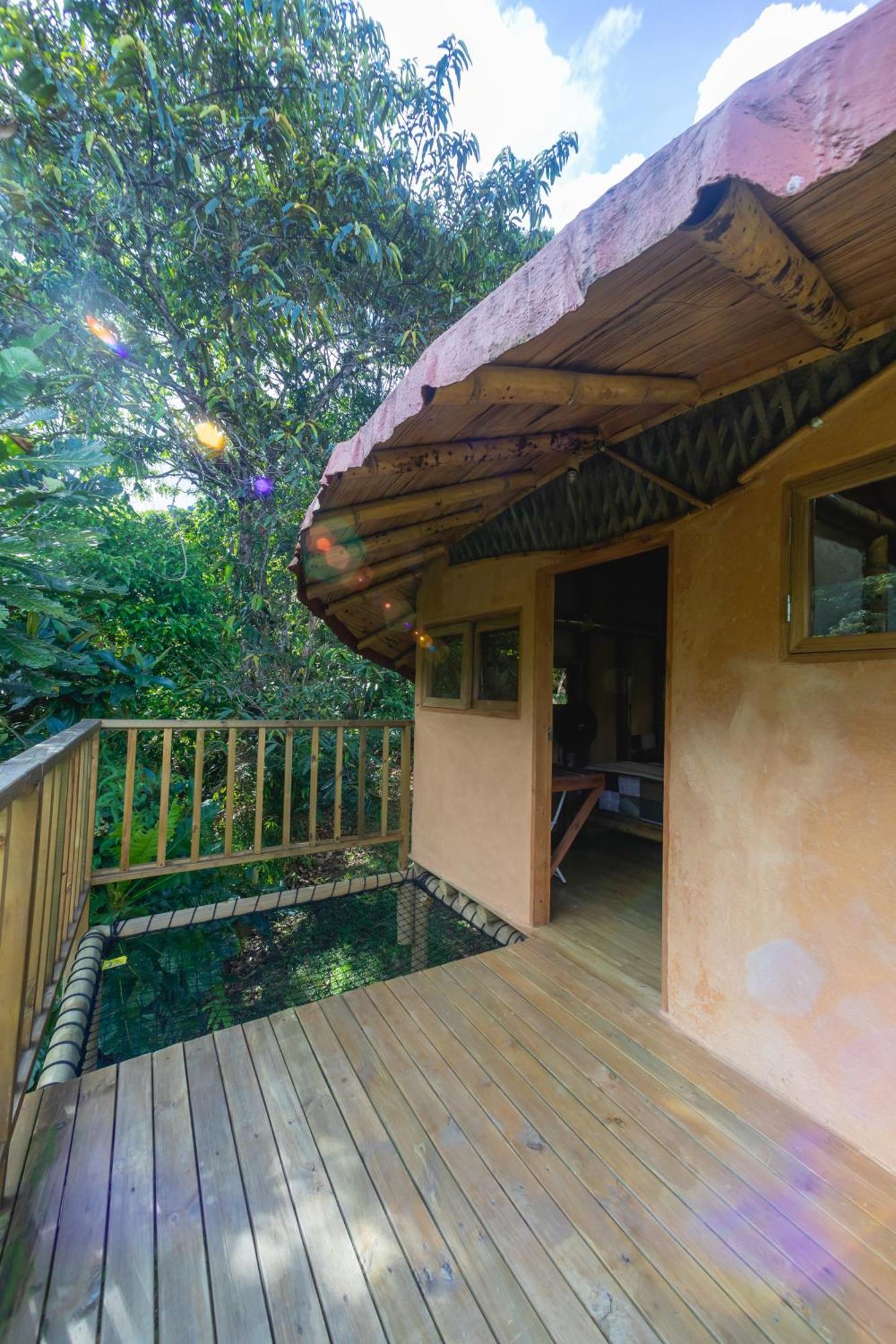 La Perla Negra - Black Pearl Eco Hostel سان رافائيل المظهر الخارجي الصورة