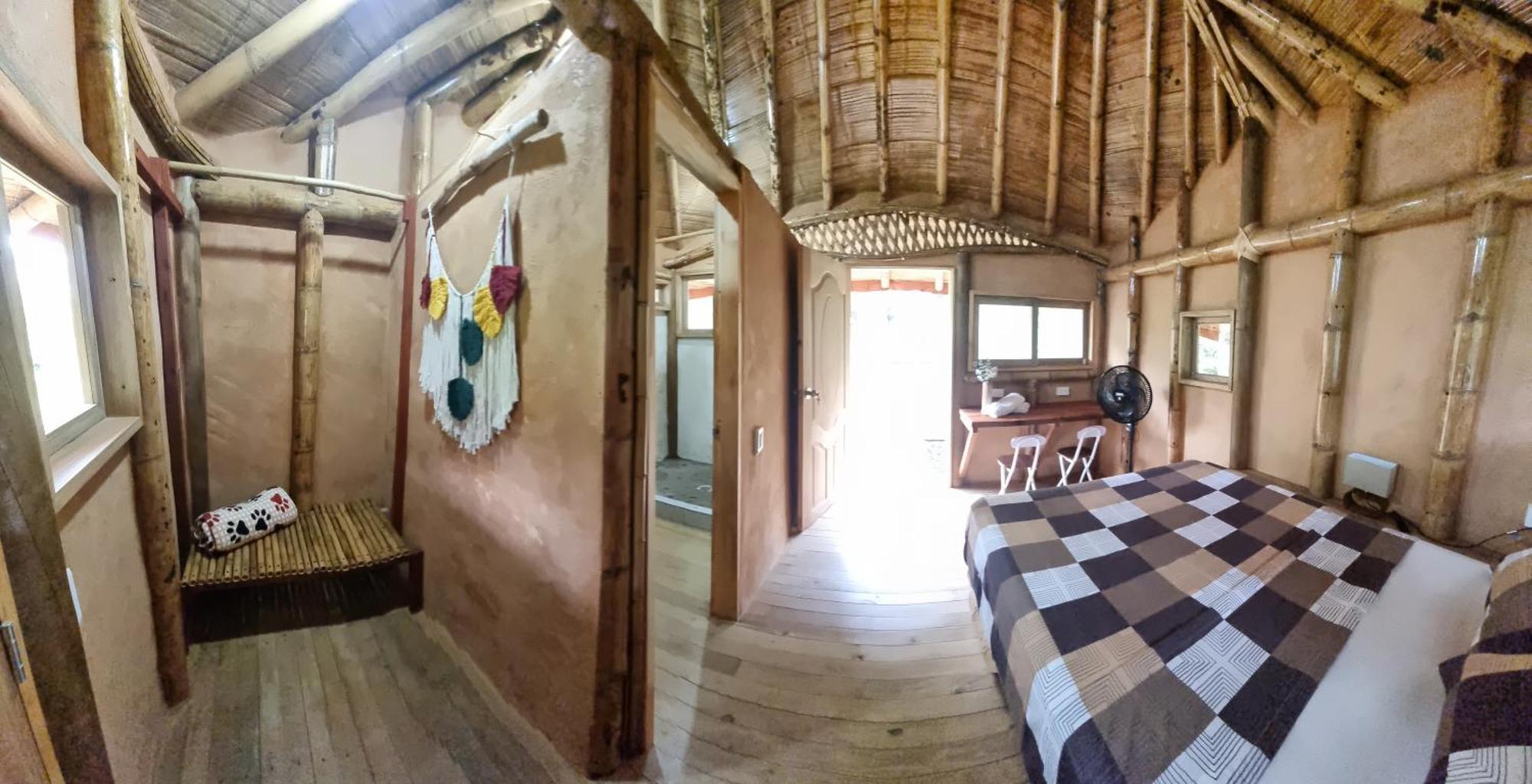 La Perla Negra - Black Pearl Eco Hostel سان رافائيل الغرفة الصورة
